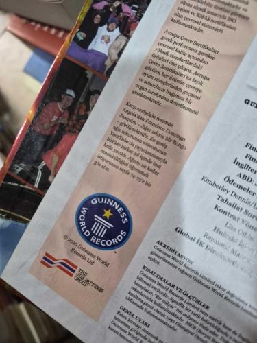 Guinness World Records 2011 - Binlerce Yepyeni Rekor