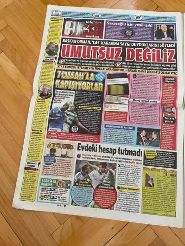 FOTOMAÇ GAZETESİ - 28 HAZİRAN 2012 - DİEGO MİLİTO - CEZA ALACAĞIM BELLİ - BÖYLE ÖRGÜT OLMAZ - CUMHURİYETİ YIKMAYIN - UMUTSUZ DEĞİLİZ - ŞAMPİYON FİNALE - YAŞANANLAR DERS OLDU - MELO ÇOK YAKIN - YENİDEN MBİWA - ÜNAL AYSAL - MEHMET TOPAL - TİNO COSTA - HAMİT ALTINTOP - OUSSAMA ASSAİDİ - FATİH TERİM - ALPER POTUK - FİKRET ORMAN - AZİZ YILDIRIM - İBRAHİM AKIN - ABDULLAH KIĞILI - ŞENES ERZİK - RECEP TAYYİP ERDOĞAN - YILDIRIM DEMİRÖREN - MEHMET EKİNCİ - KÖKSAL BAYRAKTAR - EMRE BELÖZOĞLU - OLGUN PEKER - İLHAN EKŞİOĞLU - YUSUF TURANLI - BİLICA - MATEİ RADOİ - ALLAN MCGREGOR - KIRK BRODFOOT - MAURICE EDU - MİLAN JOVANOVİC - QUARESMA - ALMEİDA - SİMAO - JORGE MENDES - SAMET AYBABA - BERAT ÇETİNKAYA - OĞUZHAN ÖZYAKUP - ÜLVİ GÜVENEROĞLU - ERMAN KUNTER - AHMET KAVALCI - RÜŞTÜ REÇBER - JORIS MATHIJSEN - GİRAY KAÇAR - PIERRE VAN HOOİJDONK - ŞENOL GÜNEŞ - TOLGA ZENGİN - CENK TOSUN - OLCAY ŞAHAN - ALEN MARKARYAN - ZİYA ALAK - SEMİH ŞENTÜRK - ALEX DE SOUZA - AYKUT KOCAMAN - SALİH UÇAN - YOBO - ANDRE SANT