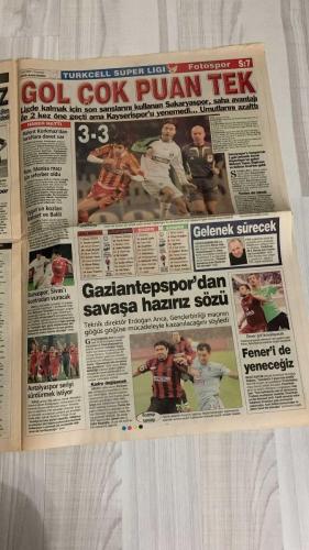 FOTOSPOR SPOR GAZETESİ - TURKISH NEWSPAPER - DOĞUM GÜNÜ HEDİYESİ  - EKSİKSİZ TAM TAKIM GAZETE -- 10 MART 2007 CUMARTESİ   MEHMET ATALAY - AZİZ YILDIRIM - RASİM EPLİ - JUAN FIGER - ROBERTO CARLOS - ZİYA DOĞAN - ERİK GERETS - İBRAHİM ÜZÜLMEZ - SOĞANCIOĞLU - GÖKHAN ZAN - HAYRİ ÜLGEN - FATİH TERİM - NECATİ ATEŞ - ADNAN POLAT - ADNAN SEZGİN - ERSUN YANAL - ÖZHAN CANAYDIN - HASAN ŞAŞ - TOMAS - SABRİ SARIOĞLU - SEMİH HAZNEDAROĞLU - ŞÜKRÜ ERGÜN - ALİ GÜRSEY - CELAL GÜRCAN  İDDAA MÜJDESİ - İDDAA DAHA ÇOK KAZANDIRACAK - FENER’E ÇOK YAKIN CARLOS - GERETS’İN 10 EMRİ - TRABZON’DA SIKIYÖNETİM - SAKARYA-KAYSERİ 3-3 - LİDER FENERBAHÇE KONYASPOR MAÇI - KARTAL’IN NEFERİ GÖKHAN ZAN - TERİM HARİKA HOCA - FENER’İN TADI BAŞKA - KUPA HEDEFİ - CİNAYET DAVASI KARARI - TIGANA SİSTEM DEĞİŞTİRDİ - ANKARAGÜCÜ-BEŞİKTAŞ BİLET FİYATLARI - NECATİ’DEN UMUT MESAJI - SONG FENER FLÖRTÜ - SEYRANTEPE İDDİASI - NACİ ÖZKAYA VEFAT - YANAL İDDİASI  FENERBAHÇE - GALATASARAY - BEŞİKTAŞ - TRABZONSPOR - KAYSERİSPOR - KAYSERİ ERCİYE