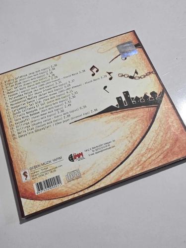 EFKAN ŞEŞEN RENKLER VE ISLIKLAR     CD