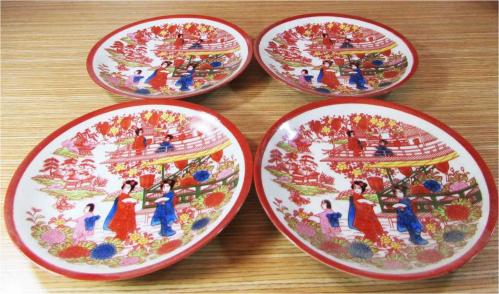 ViNTaGe JAPON GEYŞA Desen PoRSeLeN TABAKLAR....4 Adet