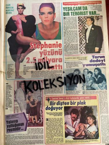 ŞEY HAFTALIK MAGAZİN GAZETESİ - DOĞUM GÜNÜ HEDİYESİ (TURKİSH - NEWSPAPER) - 27 NİSAN 1985 - TAM TAKIM 12 SAYFADIR -Kemal Sunal-Gülistan Okan-Pakize Alev-Bülent Ersoy-Harika Avcı-Perihan Savaş-İbrahim Tatlıses-Zübeyde Melek-Sezer Güvenirgil-Nükhet Duru-Sibel Egemen-Neyzi Nel-Necla Akben-Gülistan Okan-İpek Erdem-Ateş Böceği Ercan-Ayşen Cansev-Mustafa Farhan-Selahattin Alpay-Kemal Gürses-Faruk Tınaz-Semra Türel-Mine Zeren-Tülay Karaca-Nermin Denizci-Sevda Sonat-Gülistan Sayın-Oya Aydoğan-Sevda Karaca-Eray Özbal-Saadettin Erbil-Mehmet Ali Erbil-Muhsin Erbil-Meral Orhonsay-Samime Sanay-Aykut Erten-Müjde Ar-Güngör Bayrak-Yüksel Urzel-Müjde Ar-Altık Berberoğlu-Metin Eriçle-Gönül Akkor-Fikret Tekiner-Muzaffer Özmoran-Oğuz Abadan-Mustafa Satır-Hülya Yiğitalp-Frank Sinatra-Turgut Özal-Kemal Sunal-Vicdan Akyol-Gazetecilerden biri-Ahmet Çakırlar-Alihan-Uluç Özcan-Sibel Egemen-Filiz Günal-Vildan Arıkan-Meral Buzkan-Banu Çiğlioğlu-Cemal Hunalı-Vural Akıncı-Erdoğan Soyalp-Faruk Tınaz-Nükhet Duru-Gönü
