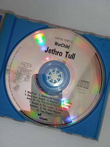 Cd Jethro Tull War Child. Orijinal. İngiltere dönem baskı. Disk 10 üzerinden 9.8 çok iyi durumda sorunsuz çalışıyor koleksiyonluk