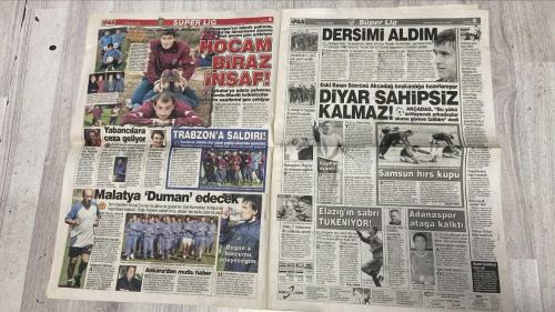 PAS SPOR GAZETESİ - 07 OCAK 2003 - İSPANYA ASLANI - TAFFAREL HASRET GİDERDİ - ÇALIŞMALAR KEYİFLİ BAŞLADI - MARBELLA UĞURLU KAMP - GURBETÇİ BERKANT İMZA MARKAJINDA - ESNEKLİK VE UYUM YASASI! - ASLAN KAPTI - DEPLASMAN - BRAVO MUSTAFA - SEMAVİ ÇİN YOLCUSU - KILIÇ'INI ÇEKTİ!.. - ERZİNCANLANIYOR! - GERA'YA ÇEYREK VAR - CHRİSTİAN FİFA'LIK!.. - PAS'TAN 3.5 MİLYARLIK ALTILI - FENER'İN KEMAL'İ - TOTTENHAM'DAN GERİ ADIM - F.BAHÇE ASLAN'I TAKİPTE - İNSUA'NIN KDV'Sİ - RESTLEŞME - FEYYAZ GURURLU - PAS'I İLGİYLE TAKİP EDİYOR - NİHAT&ZİDANE - DAMAT İBRAHİM! - TERİM'İN SAÇLARI - UNUTKAN MİTHAT - ORHUN&LEVENT FENER'İ BİTİRDİ - VEHRE ALTUNCUL - BERKANT - TERİM - REKEM - LAKUN - MEHMET - BÜLENT - PINTO - DORE - BALIC - O.DAVALA - M.POLAT - ARİF - EMRE - SEDAT - ERGÜN - ÜMİT KARAN - BATISTA - VEDAT - CİHAN - HOOIJDONK - REBROV - REVIVO - ORTEGA - NUİK - OĞUZ ÇETİN - OĞUZ - MUSTAFA - SEMAVİ - FABIO ROTARI - SIMPLICIO - GERA - ZOLTAN - HASAN KARATAŞ - NUIK - KEMAL - SADETTİN SARAN - AZİZ YILDIRIM