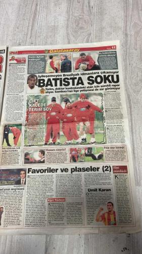PAS SPOR GAZETESİ - 08 OCAK 2003 - İKİ DİPLOMALI HOCA İŞ ARIYOR - ŞAMPİYON BOKSÖRÜ DOĞANELLİ KURTARDI - GENÇ MİLLİLERİMİZ BELÇİKA'YI GEÇTİ - AMASYASPOR TOPBAŞI YAPTI - RİZESPOR'DA KOMANDO EĞİTİMİ! - YİMPAŞ YOZGAT TRANSFERİ DONDURDU - MALTEPESPOR DA ANTALYA'DA BİLENİYOR - C.DARDANEL YALÇIN'A İMZA ATTIRDI - ERAT MERSİN YOLCUSU - V. MANİSA'DA HAKKI ŞOKU - KAYSERİ 'BARIŞ'A ERDİ! - ALANYASPORLU YÖNETİCİLER İCRALIK - TERİM ÖFKELİ - KARŞIYAKA'DA CAN ÖNURTAL - ESKİŞEHİRSPOR 'BELEK' DEDİ - ÇORLUSPOR BUGÜN DİNLENECEK - AKSARAY'DA İNCE HESAPLAR - ORDU'DA, BODUR BAŞKANLIĞA TALİP - AĞRISPOR KAMPA UMUTLU GİTTİ - ACI FREN - VE BESCHASTNYKH GELİR - BALİÇ - BOLİÇ - SÜLEYMAN ARNAUTOVİC - ELVİR BALİC - OKTAY - YALÇIN - ALİ KALENDER - B.ÖZGÜZELDERE - HAKKI - BARIŞ - SEDAT - HASAN HACIİNCE - BOZTAR NAM - ALİ SASA - CENGİZ AYDOĞAN - EVREN - KEMAL - DOĞAN BUGÜN - COŞKUN DEMİRBAKAN - BODUR - KİNYAR - BESCHASTNYKH - JOHNSON - REVİVO - STEVİC - RAPAİC - WASHINGTON - ORTEGA - PASCAL - HOOIJDONK - TAFFAREL