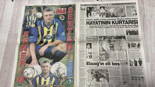 PAS SPOR GAZETESİ - 10 OCAK 2003 - G.SARAY-B.MÜNİH - SHOW GELİRİM - BERKANT KOŞMAM - YUNANLI MACHLAS BEKLEMEDE - SİMPLİCİO BİLMECE - İNSUA PAZARLIĞI - GALATASARAY TAKİP EDİYORUM - FENER'LE FİFA'YA G.SARAY'LA NİKAHA - MİLLİ PİYANGO ÇEKİLDİ - ŞEYTAN BETİ'NİN F.BAHÇE FORMALI POSTERİ - LUKUNKU GALATASARAY BOMBAYI PATLATTI - BÜGÜN KAMPA KATILIYOR - KUSURA BAKMA KOMİSKU BİZİM GEY MAKER YA İKİNCİ YARIYA HAZIRLANIYOR - ERDEMİR&ECZACI YİNE GÜLEMEDİ - ZİRAAT EKTİĞİNİ BİÇTİ: 3-0 - HENTBOLDE SON KURBAN GÜRCİSTAN - HASAN - FELİPE - FATİH TERİM - SIMPLICIO - INSUA - REVİVO - ÖZHAN CANAYDIN - BETİ - ALİ LUKUNKU - HAKAN ŞÜKÜR - GEY MAKER - CİHANGİR ÖZBAY - SERKAN GÜLTAN - BEHZAT ÇINAR - ÖNCEL - KEMAL KARAHAK - REHA KAPSAL - SEDAT - SUAT AKCAN - MEHMET TEZER - ULUSU - ÜMİT KAYIHAN - DENİZ - ŞENOL - VLADIMIR BESCASNIK - MUSTAFA KOCABEY - MEHMET - DACOURT - MIA HAMM - OLIVER PANIS - RICHARD PLATINE - CRISTIAN MATTA - MURAT TOSUNAOĞLU - SAMET AYBABA - ANDREI SHEVCHENKO - ANCELOTTI - EMRE BELÖZOĞLU