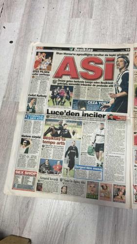 PAS SPOR GAZETESİ - 14 OCAK 2003 - LUKUNKU EDER - FELİPE İÇİN KARAR GÜNÜ - HASAN RAHATLADI - SİLVERA İNADI - TERİM ÖLÜMSÜZLER ARASINA GİRDİ! - EFES PİLSEN ZAFER SARHOŞU - ASİ - LUCE'DEN CEZA YOK! - MARLENE SÜRPRİZİ BEŞİKTAŞ'TA - ACI HABERLE YIKILDIM! - YASİN'İN İLGİNÇ TİKİ - ZAFER - YILDIZIMIZ SUAT! - HIRSIZ VAAAR!!! - SON UYARI - RÜŞTÜ ZİRVEDE - TUTUN ŞU DİREĞİ YOKSA PARALAR BOŞA GİDECEK! - ORTEGA'YA UYARI! - YETER! - REST ÇEKTİLER - ANKARAGÜCÜ - HORONA HAZIRIZ - YABANCILAR GERİ GÖNDERİLDİ - DİYAR 4'LEDİ - MUKAJ'IN İŞİ BİTTİ!... - LUKUNKU - HAKAN - FELIPE - FABIO SIMPLICO - ÜMİT - HASAN - SAFFET SANCAKLI - JOSUA - DEFLANDRE - TERİM - İLHAN MANSIZ - KUTLUAY - TÜRKOGLU - MARLENE - AMARAL - LUCE - SERGEN - YASİN - SUAT - ORTEGA - YILDIRIM - LORANT - REVIVO - YELİZ - ÇAĞLA ŞIKEL - ECE ERKEN - BİLGİLİ - RÜŞTÜ - O.KAHN - EMRAH - ERHAN - SERHAT - MIRKOVIC - BÜLENT - VOLKAN - REBROV - MALDARASANU - MARIUS - MEHMET KAKIL - CİHAN - HALİL - AGKAN - COŞKUN DEMİRBAKAN - ALİ BORSAAN - SİNAN GENÇ