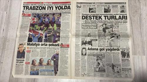 PAS SPOR GAZETESİ - 15 OCAK 2003 - YOZGAT RAMBOLARI - ANTALYASPOR GENÇLEŞİYOR - KONYA'DA TATLI REKABET - BÜYÜK FİNAL - SERENA KABUS GÖRDÜ: 2-1 - MEHMET 11 ATTI DETROIT KAZANDI - 12 DEV ADAM'A İKİ YENİ TRANSFER - MARADONA BAŞKA - ÜLKER-REAL MADRID - İMPARATOR KİM? - NEFES NEFESE - EZELİ RAKİPLERİN ATAĞI - DÖRDÜ DE HAKEDİYOR - SAMURAY İLHAN TIMUÇİN'E KARŞI - AMARAL ASLAN YOLUNDA MI!.. - GONZALES YA BOGDAN - SAKATLIK ALARMI - TANDOĞAN BİLMECE GİBİ KONUŞUYOR - DENİZLİ YILDIZ SABAH BEŞİKTAŞ'TA AKŞAM - NASIL BAŞLADIK! (1) - AHMET DURSUN'UN MORAL KAYNAĞI PASCAL NOUMA - BARBEKÜ KEYFİ! - UĞUR TÜTÜNEKER - HÜSNÜ ÖZKARA - ÜMİT - HAKAN - ÇETİN - RASİM - SERENA - ELENA LOIT - LEYTON HEWITT - MEHMET - AYDIN ÖRS - RASİM BAŞAK - VEDAT KORUKUN - KEREM - ALPER - ÖMER - KAYA - HALUK - TUNÇERİ - SERKAN ERDOĞAN - FATİH - MİRSAD - ROBERTO CARLOS - MARADONA - PELE - DIEGO - ORTEGA - NOUMA - DOĞAN - AYBABA - ÇALIMBAY - OĞUZ ÇETİN - FATİH TERIM - LUCESCU - ZİYA DOĞAN - SAMET AYBABA - BİLGİLİ - TANRIVERDI