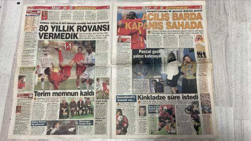 PAS SPOR GAZETESİ - 19 OCAK 2003 - KRİZ - LORANT DÖNEMİNDEN KALMA - İMPARATOR'DAN UYARI - MUSTİ'YE KANCA - 3 YILLIK SÖZLEŞME - ONCE FENERBAHÇE - BİR İYİ BİR KÖTÜ - SENSİZ OLMAZ - YOKLUĞU HİSSEDİLİYOR - TEDAVİSİNE HIZ VERİLDİ - NURETTİN YILDIZ: İNANAMIYORUM - ORMANDA KROS YAPTILAR - GÖRMEYE GÖRMEYE - BENİ BİTİRMEK İÇİN FANGAL GİBİ YÜREK LAZIM - NE HİKMETSE FENERBAHÇE'YE GELEN KAYBOLUYOR YILDIZLIĞI SÖNÜYOR - GÖRME ENGELLİLER - GÖRMEYİPTE BİLDİKLERİM - ELDE VAR BİİİİR - GÖZTEPE'DE FORVET SIKINTISI - TEMPO YÜKSELTTİ - İSTANBULSPOR'DA YÜZLER GÜLÜYOR - DERSİMİZİ ALDIK - CEYHUN - ORTEGA - LORANT - MUSTİ - MUSTAFA DOĞAN - BARON - BARBAROS UZUNÖNER - EMİN TAVİS - OĞUZ - VOLKAN - RÜŞTÜ - OĞUZ ÇETİN - NURETTİN YILDIZ - JOHSON - ORMAN - RURAL - DR. ORHAN KURAL - SAMUEL JOHNSON - BARBAROS GEUNCONER - FANGAL - BESCASNIK - NEWCASE - MÜSLÜM BABA - AYBABA - BAKİ AYDIN - EMRE - TAYFUN - GÖKDENİZ - OUMAR - ÜMİT - HİKMET TANRIVERDİ - ASLANOĞLU - ALİ ASIM - GÖKMEN - NECATİ - TİMUR TUPAN - DOĞAN