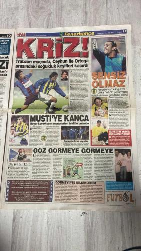 PAS SPOR GAZETESİ - 19 OCAK 2003 - KRİZ - LORANT DÖNEMİNDEN KALMA - İMPARATOR'DAN UYARI - MUSTİ'YE KANCA - 3 YILLIK SÖZLEŞME - ONCE FENERBAHÇE - BİR İYİ BİR KÖTÜ - SENSİZ OLMAZ - YOKLUĞU HİSSEDİLİYOR - TEDAVİSİNE HIZ VERİLDİ - NURETTİN YILDIZ: İNANAMIYORUM - ORMANDA KROS YAPTILAR - GÖRMEYE GÖRMEYE - BENİ BİTİRMEK İÇİN FANGAL GİBİ YÜREK LAZIM - NE HİKMETSE FENERBAHÇE'YE GELEN KAYBOLUYOR YILDIZLIĞI SÖNÜYOR - GÖRME ENGELLİLER - GÖRMEYİPTE BİLDİKLERİM - ELDE VAR BİİİİR - GÖZTEPE'DE FORVET SIKINTISI - TEMPO YÜKSELTTİ - İSTANBULSPOR'DA YÜZLER GÜLÜYOR - DERSİMİZİ ALDIK - CEYHUN - ORTEGA - LORANT - MUSTİ - MUSTAFA DOĞAN - BARON - BARBAROS UZUNÖNER - EMİN TAVİS - OĞUZ - VOLKAN - RÜŞTÜ - OĞUZ ÇETİN - NURETTİN YILDIZ - JOHSON - ORMAN - RURAL - DR. ORHAN KURAL - SAMUEL JOHNSON - BARBAROS GEUNCONER - FANGAL - BESCASNIK - NEWCASE - MÜSLÜM BABA - AYBABA - BAKİ AYDIN - EMRE - TAYFUN - GÖKDENİZ - OUMAR - ÜMİT - HİKMET TANRIVERDİ - ASLANOĞLU - ALİ ASIM - GÖKMEN - NECATİ - TİMUR TUPAN - DOĞAN