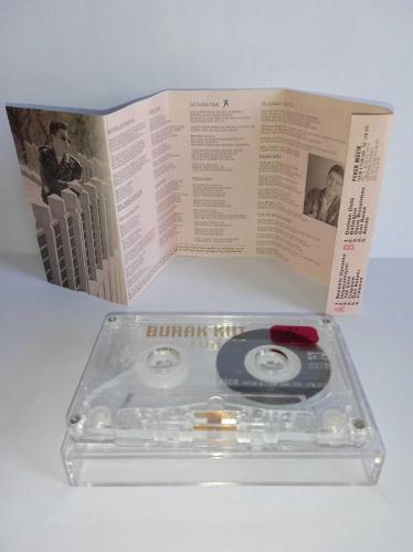 Kaset Burak Kut benimle oynama çılgınım albümü. Orijinal sorunsuz çalışıyor koleksiyonluk