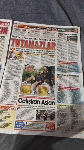 PAS FOTOMAÇ -TURKISH NEWSPAPER - DOĞUM GÜNÜ HEDİYESİ  - TAM TAKIM EKSİKSİZ GAZETE  8 TEMMUZ - 2009 - POSTERLİ DEV SÜPER LİG FİKSTÜRÜ - SÜPER LİG'DE İLK HAFTA PROGRAMI - İŞTE İLK DEVRENİN DERBİ TAKVİMİ - MÜJDE! FOTOMAÇ'TA YARIN FENERBAHÇE'NİN FİKSTÜRLÜ ALBÜMÜ - CUMA GALATASARAY'IN FİKSTÜRLÜ ALBÜMÜ - C.TESİ BEŞİKTAŞ'IN FİKSTÜRLÜ ALBÜMÜ - FİKSTÜR ŞENLİĞİ BAŞLADI - PAZAR TRABZONSPOR UN FİKSTÜRLÜ ALBÜMÜ - P.TESI SİVASSPOR'UN FİKSTÜRLÜ ALBÜMÜ - SALI BURSASPOR'UN FİKSTÜRLÜ ALBÜMÜ - BUGÜN FOTOMAÇ'TA BU MUHTEŞEM HEDİYE - ROBBEN FENER'E - FERRARİ İSTANBUL'DA - BEŞİKTAŞ'TA ŞİMDİ SIRA QUARESMA'DA - ZAPO, KASIMPAŞA'DA - ASLAN MIGUEL HAREKATI - VALDANO - MIGUEL PARDEZA - MATTEO FERRARI - YILDIRIM DEMİRÖREN - QUARESMA - LİNCOLN - MIGUEL - NONDA - JOSİCO - KEZMAN - EMANA - THİERRY - MEHMET YILDIZ - SEBASTİEN THIERRY - POULSEN - ONYEWU - DAUM - ARAGONES - ALEX DE SOUZA - ALEX - ROBERTO CARLOS - HACI ROBERTO CARLOS - UĞUR BORAL - MEHMET TOPUZ - DER HUND'YA - EMRE - KAZIM - DEİVİD - SEMİH - ÖZDEMİR -