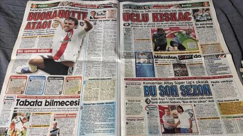 PAS FOTOMAÇ -TURKISH NEWSPAPER - DOĞUM GÜNÜ HEDİYESİ  - TAM TAKIM EKSİKSİZ GAZETE  14 TEMMUZ - 2009 - FORMA ÇOK ÇALIŞANIN - KAMP GÜNLÜĞÜ - POULESEN'İN TAVRI - GADDAR DEDE! - KONTRA BAKIŞ - YÜREK DİLİ - HAMİT'TE ŞAFAK 10 - VAN GAAL 