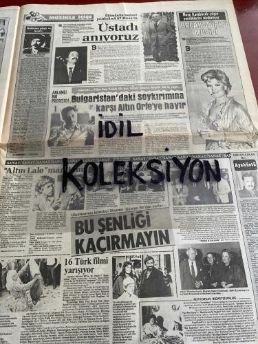 ŞEY HAFTALIK MAGAZİN GAZETESİ - DOĞUM GÜNÜ HEDİYESİ (TURKİSH - NEWSPAPER) - 12 NİSAN 1986 - TAM TAKIM 12 SAYFADIR -Gülen Kavlak-Niyazi Daymaz-Kuzey Tan-Burçin Oraloğlu-Güngör Bayrak-Yüksel Uzel-Asil Nadir-Fahrettin Aslan-David Younes-Nükhet Duru-Samime Sanay-Gönül Yazar-Sevim Iğde-Müşerref Akay-Ferdi Özbeğen-Erhan Tunay-Mehtap Ar-Asuman Arsoy-Gaye Altın-Nagehan-Mihrican Güngör-Coşkun Sabah-Aysel Mutlu-Mustafa Uysal-Hayri Penşen-Emrah-Müjdat Gezen-Emel Sayın-Kenan Evren-Özer Avlan-Cemile Kaşgüç-Nurettin Er’in-Turgut Özal-Semra Özal-Ajda Pekkan-Tarık Akan-Fındık Fırat-Lokman Kondakçı-Erkut Can-Ruchan Çamay-Filiz Vural-Mehtap Ar-Selçuk Özer-Nur Surer-Coşkun Evcim-Ertuğrul Evcim-Yasemin Dinçer-Hülya Avşar-Tolga Savacı-Faruk Abacı-Emel Sayın-Serpil Örümcer-Turgut Özal-Ali Sandıkçı-Selçuk Ural-Esmer Esmerer-Müjdat Abacı-Necdet Tosun-Sarper Özsan-Kenan Evren-Ali Pıcak-Ali Uras-Atilla Atasoy-Tolga Savacı-Hülya Kocyiğit