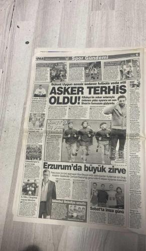 PAS SPOR GAZETESİ - 29 OCAK 2003 - REKORTMEN ELVAN'A HASTALIK DUR DEDİ - SPOR GÜNDEMİ - DİCLE'NİN BAYANLARI GALİBİYETE KİLİTLENDİ - LIDER ANKARASPOR KENDİNDEN EMİN - ÇAYKUR RİZESPOR ÜRÜNÜ TOPLAYACAK - ASKER TERHİS OLDU - BÜLENT UYGUN SESSİZ SEDASIZ FUTBOLA VEDA ETTİ - UZAKDOĞU YOLU GÖZÜKÜYOR - SPORDA SAAT - ANTALYASPOR FAZLI'YI KAPTI - ADANA DEMİR'DE DURMAK YOK - KONYA'DA ÜÇ PUAN YEMİNİ - ŞANLIURFA'DA DERBİ HEYECANI - ELVAN - BÜLENT UYGUN - FAZLI - HÜSNÜ ÖZKARA - DO - PATH TERİM - ERAL - HASAN ŞAŞ - XAVIER - SİNAN - HAKAN ŞÜKÜR - ROVERS - MARDRASE - TAROT SANI - REBROV - CORDOBA - RUSTO - METİN TOKAT - ERSAN MARTIN - MUSTAFA ÖZKAN - LUKUNKU - REVIVO - BERKANT - KAZIM KANAT - OMER ÇAVUŞOĞLU - LUCE - OĞUZ - RONALDO - SELÇUK DERELİ - SERDAR TATLI - MUSTAFA - SİNAN - ERDAL - REBROV - AZİZ YILDIRIM - SERGEN - İLHAN - TÜMER - YASİN - ZAGO - TURGAY BİÇER - ORTEGA - JOHNSON - İBRAHİM - TAYYLIN - ALİ AKDENİZ - CEM KARACA - ALİ GÜNEŞ - U ÖZAT - REB-ROV - HINCAL - SAMET AYBABA - FATİH - MEHMET