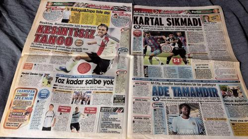 PAS FOTOMAÇ -TURKISH NEWSPAPER - DOĞUM GÜNÜ HEDİYESİ  - TAM TAKIM EKSİKSİZ GAZETE  20 TEMMUZ - 2009 - VAN DER VAART CIMBOM'A - LUCAS NEILL G.SARAYLI OLMAK ÜZERE - ESKİŞEHİRSPORLULAR GAZİANTEPSPORLULAR DEV POSTERLİ FİKSTÜRÜNÜZ BUGÜN FOTOMAÇ'TAN HEDİYE - HAMİT F.BAHÇE'DE - BU BEŞİKTAŞ ÇOK İŞ YAPAR - TRABZONSPOR'A SÜPER YETENEK PERİSİÇ - BATUHAN VE ZAPO KADRO DIŞI - PABLO ARMERO İTALYAN DEVİ MILAN'LA HERNANES KAPIŞMASI - DEV KAPIŞMA - SON KAPTANIN ADI DENİZ BARIŞ - SIKINTIYA NE GEREK - ŞOVU SEVMEM - UÇAĞI KAÇIRDIM GELEMİYORUM - GENÇLİK ATEŞİ - UYUMLU ÇALIŞIYORUZ - FURKAN'A İLGİNÇ FIRÇA - MOSTUROĞLU - AURELIO - TUNCAY - MALDONADO - DAUM - REBOSIO - CARLOS - ÖZER - TOPUZ - AYKUT KOCAMAN - DENİZ - ALEX - GÖNÜL - ERTUĞRUL KARANLIK - BİLİCA - HALDUN ÜSTÜNEL - RIJKAARD - KEITA - LINCOLN - VAN DER VAART - ADNAN POLAT - YILDIRIM - ARDA - EMRE - LUIS GARCIA - HUGO BROOS - SADRİ ŞENER - BÜLENT UYGUN - DUDU - MEHMET ALİ AYDINLAR - ÖNDER TURACI - CAETANO - SÜLEYMAN HURMA - LJUBOJA - ERDİNÇ - THIERRY