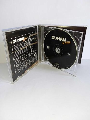 Vcd Duman Bu akşam Konser Cd si. Orijinal. 2 Disk. Diskler 10 üzerinden 9-9.5 sorunsuz çalışıyor. Kartonet tertemiz koleksiyonluk