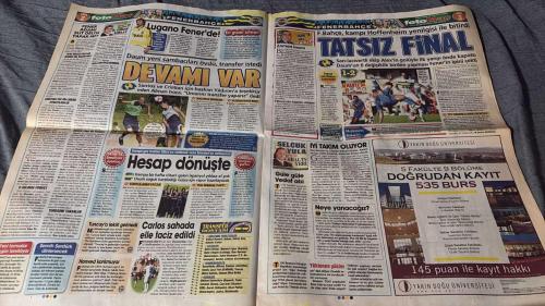PAS FOTOMAÇ -TURKISH NEWSPAPER - DOĞUM GÜNÜ HEDİYESİ  - TAM TAKIM EKSİKSİZ GAZETE  22 TEMMUZ - 2009 - SOL DİREKSİYON SİMİDİ - FENERBAHÇE DOS SANTOS VE CRISTIAN TRANSFERLERİ İLE YİNE AVRUPA'YI SARSTI TARAFTARINI COŞTURDU - TRANSFERE DEVAM - DÖRT YILLIK SÖZLEŞME - UEFA MANŞETTEN VERDİ - FENER'İN ANADİLİ PORTEKİZCE OLDU - BONSERVISLERİ ÜÇ PARÇA - DEVLERİN ELİNDEN ALDIK - KARŞILAMA ŞOVU - EDU İKİSİ DE MÜTHİŞ İSİMLER - ASLAN HONDA - VEDAT AĞABEYİ KALBİMİZE GÖMDÜK - VASSELL İMZAYI ATIYOR - KARTAL KRALINI KAPIYOR - FENER ADAMI ŞUT DELİSİ YAPAR MI - CRISTIAN TEK ÖN LİBERO OYNATILABİLİR - GELELİM BAŞLIĞIMIZA - TATSIZ FİNAL - FENERBAHÇE KAMPI HOFFENHEIM YENİLGİSİ İLE BİTİRDİ - TOPUZ VE GÜİZA SAHNEDE JON COTTERILL - BRUNO FURTADO - DOS SANTOS - CRISTIAN OLIVEIRA BARONI - EDU - BİLİCA - DEIVID - VEDERSON - ROBERTO CARLOS - HONDA - RIJKAARD - LINCOLN - VEDAT OKYAR - VASSELL - DARIO ZAHORA - BOBO - GÜRKAN KUBİLAY - ALEX - DAUM - SEMİH ŞENTÜRK - DANIEL GÜIZA - TUNCAY ŞANLI - SOUTHGATE - TIBOR SISA -