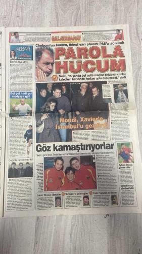 PAS SPOR GAZETESİ - 03 ŞUBAT 2003 - KIRAN KIRANA - KARTALLAR YÜKSEK UÇAR - FATİH AKYEL SAHNEDE - İLHAN MANSIZ'A BÜYÜK PROTESTO - KAZANAN HAKLIDIR - FENER'IN ONURLU FUTBOLU - BEŞİKTAŞ EVİNDE UNVANINI BIRAKMADI - AHMET VURDU UNVAN DURDU - YÖNETİM YERİ GÖĞÜ İNLETTİ - GAKGOS MUTSUZ - ALTAY DERBİ MAÇINA KİLİTLENDİ - DİYARBAKIR ÇALIŞIYOR - TİMSAH BOĞA'YA DİRENEMEDİ: 1-3 - ADANA GALİBİYETLE BAŞLAMAK İSTİYOR - HOROZ AFFETMEDİ - AVRUPA DOPİNGİ - ANTALYA'NIN ÇAY KEYFİ - KAYSERİ SİVAS'A KAYNAK YAPTI - ALİ AYDIN - BÜLENT ÜLGEN - FATİH AKYEL - İLHAN MANSIZ - OKAN - NOUMA - ARIEL ORTEGA - BİROL TURAN - MIRCEA LUCESCU - AHMET DURSUN - SERGEN - CEYHUN ERİŞ - VAN DE PARE - AHMET YILDIRIM - A. EREN - TURGAY DEMİR - AZİZ ÜSTEL - ZAFER - CEVAT - CEM - REBROV - HÜRREM SULTAN - OĞUZ ÇETİN - FATİH - KAAN DOBRA - ABDULLAH - CEM BECEREN - CÜNEYT - SAFFET - ERSEN MARTIN - SİNAN ENGİN - BEDRETTİN AY - ÖNDER WAMOL - MUSTAFA KÜÇÜK - EROL - GÜNER - RAŞİT ÇETİNER - ORHAN KAYNAK - BARIŞ - GÖKHAN - TUFAN - MEHMET