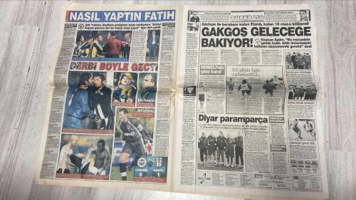 PAS SPOR GAZETESİ - 04 ŞUBAT 2003 - TERİM ZULMÜ - ŞAMPİYONLUĞA AÇIM - KARTAL AVRUPA'NIN EN İYİSİ - AKLIN ZAFERİ - NASIL YAPTIN FATİH - GAKGOS GELECEĞE BAKIYOR - DİYAR PARAM PARÇA - BU NE YAMAN ÇELİŞKİ RİZELİ - ATATÜRK OLİMPİYAT STADI'NIN YOLU AÇILIYOR - BAŞKANIM BİLİR - BİZİM İHTİYACIMIZ YOK - PETKOVİC'TEN 4 YILLIK İMZA - DURDURAMAZLAR - 3 HÜSRAN 1 OKAN - KUTLUAY YİNE 'MVP' SEÇİLDİ - REBROV ATEŞİ - RUŞTU ZİRVEDE - KARTAL COŞTU - ENGİN MUTLU - ÇAĞLA'YLA EVLENİYORUM - ASLAN'IN LİDERİ REVIVO - JOE BATISTA'NIN KEYFİ NİHAYET YERİNE GELDİ - M.POLAT: BAŞARACAĞIM - FABIO PINTO KORKUTTU - G.SARAY'A BÜYÜK ONUR - YENİLER İÇİN ÖZEL MAÇ - GÜNEŞ VE RÜŞTÜ'YE BÜYÜK ONUR - GOLÜMÜ RÜYAMDA GÖRDÜM - FATİH TERİM - REVIVO - JOE BATISTA - LUKONKU - ÜMİT DAVALA - HAKAN ÜNSAL - ÜMİT KARAN - FABIO PINTO - SUAT KAYA - ARIF ERDEM - HASAN ŞAŞ - XAVIER - M.POLAT - MIRCEA LUCESCU - FATİH AKYEL - ABDULLAH - ORTEGA - AHMET DURSUN - ASTROLOG SANİ - CORDOBA - GIUNTI - AZİZ YILDIRIM - OĞUZ ÇETİN - AYDIN - CEM BECEREN
