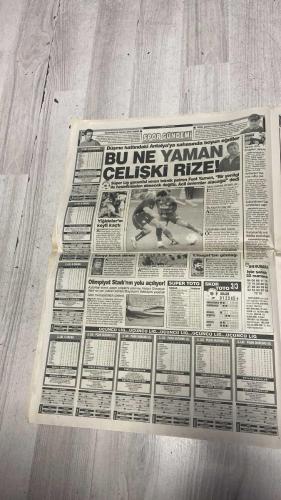 PAS SPOR GAZETESİ - 04 ŞUBAT 2003 - TERİM ZULMÜ - ŞAMPİYONLUĞA AÇIM - KARTAL AVRUPA'NIN EN İYİSİ - AKLIN ZAFERİ - NASIL YAPTIN FATİH - GAKGOS GELECEĞE BAKIYOR - DİYAR PARAM PARÇA - BU NE YAMAN ÇELİŞKİ RİZELİ - ATATÜRK OLİMPİYAT STADI'NIN YOLU AÇILIYOR - BAŞKANIM BİLİR - BİZİM İHTİYACIMIZ YOK - PETKOVİC'TEN 4 YILLIK İMZA - DURDURAMAZLAR - 3 HÜSRAN 1 OKAN - KUTLUAY YİNE 'MVP' SEÇİLDİ - REBROV ATEŞİ - RUŞTU ZİRVEDE - KARTAL COŞTU - ENGİN MUTLU - ÇAĞLA'YLA EVLENİYORUM - ASLAN'IN LİDERİ REVIVO - JOE BATISTA'NIN KEYFİ NİHAYET YERİNE GELDİ - M.POLAT: BAŞARACAĞIM - FABIO PINTO KORKUTTU - G.SARAY'A BÜYÜK ONUR - YENİLER İÇİN ÖZEL MAÇ - GÜNEŞ VE RÜŞTÜ'YE BÜYÜK ONUR - GOLÜMÜ RÜYAMDA GÖRDÜM - FATİH TERİM - REVIVO - JOE BATISTA - LUKONKU - ÜMİT DAVALA - HAKAN ÜNSAL - ÜMİT KARAN - FABIO PINTO - SUAT KAYA - ARIF ERDEM - HASAN ŞAŞ - XAVIER - M.POLAT - MIRCEA LUCESCU - FATİH AKYEL - ABDULLAH - ORTEGA - AHMET DURSUN - ASTROLOG SANİ - CORDOBA - GIUNTI - AZİZ YILDIRIM - OĞUZ ÇETİN - AYDIN - CEM BECEREN