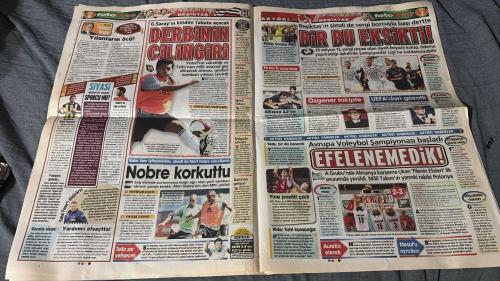 PAS FOTOMAÇ -TURKISH NEWSPAPER - DOĞUM GÜNÜ HEDİYESİ  - TAM TAKIM EKSİKSİZ GAZETE  4 EYLÜL - 2009  - OCAK'TA G.SARAY'DA - CARLOS'UN YERİNE DRENTHE - DENİZLİ'NİN TETİKÇİSİ TABATA - BROOS BANA YÜREKLİ ADAM LAZIM - FENERLİ EMRE'YE 3 MAÇ CEZA GELDİ - MİLLİ TAKIM'DA NİHAT ALARMI - BRAVO ÜSTÜNEL'E - EN PAHALI G.SARAY - DOST UYARISI - SEVGİLİ EMRE - KİMLER TEKME YEMEDİ Kİ - KANARYA KANATLANDI - DAUM YOLU ÖĞRETTİ - BİRÇOK TEKLİF ALDIM - ALEXSİZ ZOR OLUYOR - EMRE'YE 3 MAÇ CEZA - KÜSMEK ASLA - HAZIRIM - CARLOS'A KULÜBE - SEMİH ŞENTÜRK İLE 4 YIL DAHA - GURUR VE ONUR DUYUYOR - YAKIN TAKİP BAŞLADI - VOLKAN BALI NEREDE - FENER'İ REDDETTİK - FRENE BASMALIYIZ - FENER'DE ÇİFT İDMANA DEVAM - CRISTIAN DÖNÜYOR - ÇAĞDAŞ SEVİNÇ - GENCO BORAN - BARIŞ ERTÜL - ALİ ERİM - İSMET BADEM - HALİL ALTINTOP - ADNAN POLAT - FELIX MAGATH - ROBERTO CARLOS - ROYSTON DRENTHE - MUSTAFA DENİZLİ - TELLO - TABATA - BROOS - EMRE BELÖZOĞLU - NİHAT KAHVECİ - ÜSTÜNEL - ALEX - EMRE BOL - SEMİH ŞENTÜRK - HAŞİM ŞAHİN - DANIEL GUİZA -