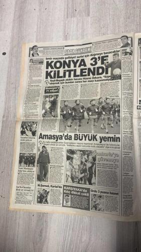 PAS SPOR GAZETESİ - 07 ŞUBAT 2003 - KONYA 3'E KİLİTLENDİ - SİVASSPOR'A 71 MİLYAR - AYDINSPOR'DA PRİM DOPİNGİ - KAF KAF BAYANLARI FİLEDE SET VERMEDİ: 3-0 - AMASYA'DA BÜYÜK YEMİN - ŞANLIURFA'YA GÜVENOYU - M.ŞANSAL KARTAL'DA - KÖRFEZ KRİZİ BREZİLYA MAÇINI VURDU - KONFEDERASYON KUPASI KURALARI 12 ŞUBAT'TA - ALKIŞLAR ÜLKER'E - EFES HESAP GÖRDÜ - AYBABA'NIN ESRARENGİZ OYUNU - EYVAH YILDIRIM YİNE DESTEK VERDİ - FANATİKLİĞİN BEDELİ - NİHAT'A ÖVGÜ - POTADA BUGÜN 3 MAÇ OYNANACAK - FERRARİ'DEN GÖZDAĞI - HÜSNÜ ÖZKARA - DURMUŞ ÇOLAK - SEBAHATTİN CEVHER - M.ŞANSAL - MERSİNLİ ALİ - TOLGA ÖNGÖREN - RAYNOLD DENOUEX - NİHAT KAHVECİ - ROBERT PROSİNECKİ - DEL PIERO - MEHMET OKUR - PİRES - MIRCEA LUCESCU - ÖZHAN CANAYDIN - ALİ DÜRÜST - RONALDO - SERGEN YALÇIN - PANCU - CORDOBA - NİYAZİ - ALİ CANSUN - HAGİ - ARİF ERDEM - MARCO AURELIO - ÖZKAN SÜMER - LEE EUL YONG - SAMET AYBABA - FAZLI - HASAN ÖZER - TİMUÇIN - AYMAN ABDÜLAZİZ - HİKMET TANRIVERDİ - TOLGA - MEHMET - ATA AKSU - DENİZ - KURTAR - ÖMER - REBROV
