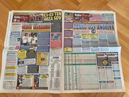 FOTOMAÇ GAZETESİ - 4 TEMMUZ 2012 - AZİZ YILDIRIM'IN TAHLİYESİ İLE BAYRAM YAPAN 25 MİLYON F.BAHÇELİ - TEVEZ - HAMİT ALTINTOP - HUKUKEN ŞAMPİYONUZ - 90'LI YILLARA GERİ DÖNECEĞİZ - ORDU TAARRUZU - BANKO LOS ANGELES - AZİZ YILDIRIM - CARLOS TEVEZ - ALİ KOÇ - NİHAT ÖZDEMİR - FERİT ŞAHENK - VOLKAN DEMİREL - AYKUT KOCAMAN - MEHMET TOPAL - SALİH UÇAN - HASAN ALİ KALDIRIM - DİRK KUYT - ALEX DE SOUZA - CRİSTİAN BARONİ - MEHMET TOPUZ - EMRE BELÖZOĞLU - MEHMET EKİNCİ - ŞÜKRÜ ÖZSOY - LUİGİ MASTRANGELO - MALİK HAİRSTON - DAVİD ANDERSEN - D'OR FİSCHER - SİMONE PİANİGİANİ - HAMİT ALTINTOP - ÜNAL AYSAL - FATİH TERİM - DİMİTAR BERBATOV - ALEX FERGUSON - BURAK YILMAZ - NECATİ ATEŞ - SEMİH KAYA - FELİPE MELO - DANY NOUNKEU - UMUT BULUT - SERVET ÇETİN - AYDIN YILMAZ - PEDRO - GHEORGHE HAGİ - HASAN ŞAŞ - EMRE ÇOLAK - CEYHUN GÜLSELAM - ÜMİT DAVALA - FİKRET ORMAN - SAMET AYBABA - FERNANDES - ALMEİDA - UĞUR BORAL - METİN TEKİN - ALİ GÜLTİKEN - FEYYAZ UÇAR - RİCARDO QUARESMA - ATIF KEÇECİ - MUHAMMED DEMİRCİ