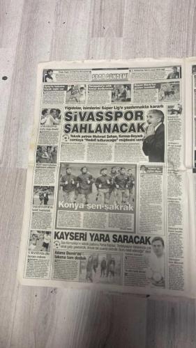 PAS SPOR GAZETESİ - 12 ŞUBAT 2003 - SİVASSPOR SAHLANACAK - KAYSERİ YARA SARACAK - İSTANBUL AŞIĞI ECCLESTONE - PILOTLAR ARTIK DİNLENECEK - HOLLANDALI VERSTAPPEN’LE ANLAŞMA İMZALADI - BAR ÇOK İDDİALI - MONTOYA’NIN ÇOCUK SEVGİSİ - FİORANO’DA EFSANE ŞOV - ARTIK BAŞARI ZAMANI GELDİ - COULTHARD EKİM’DE DÜNYAEVİNE GİRİYOR - RAİKKONEN’E DESTEK - RALF UMUDUNU KAYBETMİYOR - ANKETLERDE EN ÇOK OYU PORTEKİZLİ ALIYOR - GO HOME ORTEGA - ARKANDAYIZ İMPARATOR - ARTIK JÜBİLE YAPSINLAR - ACI GERÇEK - MEHMET ŞAHAN - REHA KAPSAL - TAMARA - ECCLESTONE - BURTI - MASSA - VERSTAPPEN - JACQUES VILLENEUVE - JANSON BUTTON - JUAN PABLO MONTOYA - SCHUMACHER - COULTHARD - KIMI RAIKKONEN - JENNI DAHLMAN - RALF - ORTEGA - REVIVO - POPESCU - SUAT USTA - TERIM - LUKUNKU - ARIF - XAVIER - VOLKAN ARSLAN - AYKUT - ÜMİT KARAN - BATISTA - PASCAL NOUMA - TOLGA - ZAFER - AHMET - LUCE - İLHAN - CEM DALMAZ - AZİZ YILDIRIM - SADETTİN SARAN - OĞUZ ÇETİN - RAPAIC - MILOS MILUTINOVIC - GÜNEŞ - SHEVCHENKO - MUSTAFA KÜÇÜK - OGÜN
