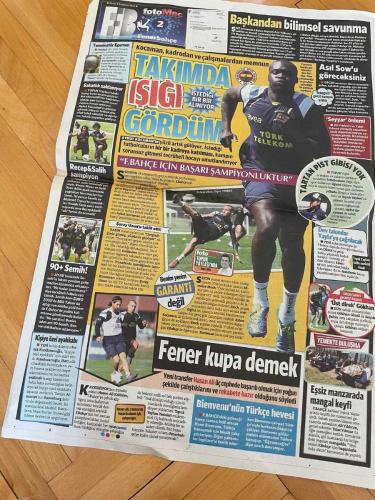 FOTOMAÇ GAZETESİ - 8 TEMMUZ 2012 - TERİM ROBBEN'İ İSTEDİ - HAMİT'TE TOP REAL'DE - KARTAL VİTES KÜÇÜLTMEZ - BURAK İÇİN TEK ŞART - TAKIMDA IŞIĞI GÖRDÜM - YILDIZLARA ŞUT - İSPANYA MODELİ - BANKO SANTOS - FATİH TERİM - ÜNAL AYSAL - ARJEN ROBBEN - HAMİT ALTINTOP - AZİZ YILDIRIM - AYKUT KOCAMAN - ŞENOL GÜNEŞ - SADRİ ŞENER - SAMET AYBABA - AHMET NUR ÇEBİ - BURAK YILMAZ - SERCAN YILDIRIM - QUARESMA - SİMAO - ERNST - HOLOSKO - SİVOK - EGEMEN KORKMAZ - MOUSSA SOW - MİROSLAV STOCH - RECEP NİYAZ - SALİH UÇAN - MEHMET TOPUZ - SEMİH ŞENTÜRK - GÖKHAN GÖNÜL - HASAN ALİ KALDIRIM - HENRİ BİENVENU - VOLKAN DEMİREL - MERT GÜNOK - TUNCAY ŞANLI - LASSANA DİARRA - ALBERTO AQUİLANİ - TİNO COSTA - İBRAHİM TORAMAN - FERNANDES - OĞUZHAN ÖZYAKUP - OLCAY ŞAHAN - JOHN HEİTİNGA - UĞUR BORAL - OSPİNA - FIRAT KOCAOĞLU - ONUR GÜNEY - CEM SULTAN - MERVAN ÇELİK - ALPASLAN ERDEM - BİLİCA - MİCHEL BASTOS - NORDİN AMRABAT - ASSAİDİ - MURATCAN GÜNER - TURGAY DEMİR - EMRE BOL - OĞUR YÖRÜK - RAŞİT ATEŞ - ÇAĞDAŞ SEVİNÇ - İSMET