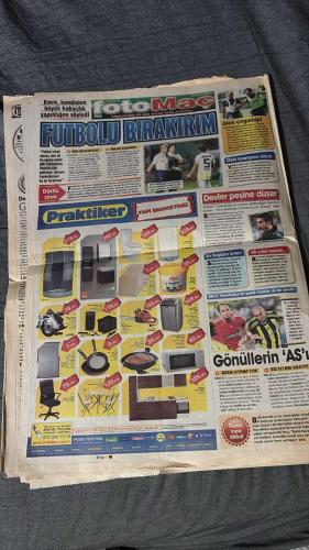 PAS FOTOMAÇ -TURKISH NEWSPAPER - DOĞUM GÜNÜ HEDİYESİ  - TAM TAKIM EKSİKSİZ GAZETE  12 EYLÜL - 2009 -TAKLAMI ATARIM - RIJKAARD, BEŞİKTAŞ SAVUNMASINI YAN TOPLARLA AŞACAK - KANATTAN DELECEK - BORCUNU ÖDE NONDA! - ŞİMDİ ESNAF DESTEK KREDİSİ %0,99* FAİZLE - DERBİ 21.00'DE BAŞLAYACAK! - İPLER ARDA'DA - 3 PUANA KİLİTLENDİK - NOBRE'YE KİLİT - G.SARAY-BEŞİKTAŞ DERBİSİ ZEKA SAVAŞINA SAHNE OLACAK - AKIL OYUNU - TOPUZ: TÜM KUPALARI ALACAĞIZ - TRABZON İÇİN GALİBİYET VAKTİ - ŞOK! EMRE'DEN 'FUTBOLU BIRAKIRIM' TEHDİDİ - SÖZÜ BİLE OLMAZ - PARAYA BAKMA - DAUM ÜZÜLECEK - ALKIŞLAR ÇARŞI'YA - BİRİ ELMA, BİRİ ARMUT - BAROS BOŞLUK BULAMAZ - BÜLENT YILDIRIM DİKKAT! - BİZ ZORU SEVERİZ - İFTARDA BULUŞMA - KEİTA - ADNAN POLAT - ZAFER ERTEM - RİJKAARD - SABRİ - KEİTA&SABRİ - KEWELL - HAKAN - TOPAL - SARP - NONDA - FRANCO - ARDA - ELANO - ARDA TURAN - SERVET ÇETİN - EMRE AŞIK - MERT NOBRE - NOBRE - MUSTAFA SARP - ÇAĞDAŞ SEVİNÇ - BARIŞ ERTÜL - ALİ ERİM - FRANK RİJKAARD - MUSTAFA DENİZLİ - NİHAT - HOLASKO -