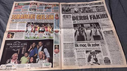 PAS FOTOMAÇ -TURKISH NEWSPAPER - DOĞUM GÜNÜ HEDİYESİ  - TAM TAKIM EKSİKSİZ GAZETE  13 EYLÜL - 2009 - OYUN VASAT SKOR HARİKA - KINAYORUM! - BASİT HATALAR - SÜRPRİZ YİNE - RÜŞTÜ FACIASI! - BOBO NE YAPSIN! - PARA MI LAZIM? O ZAMAN T.C. KİMLİK NUMARANIZI 5030'A MESAJ ATMANIZ LAZIM - ASLAN GOLLE BAŞLADI - GÖKHAN ÇOK AYIP ETTİ - SIRADAKİ GELSİN - 11 SEZON SONRA GALATASARAY EN SON TERİM'LE - DERBİ FAKİRİ - YANLIŞLAR KOMEDİSİ - HER GECE 10'DA AÇIYORUZ! - ÖSTÜNEL: HEDEFİMİZ ÇOK FARKLI - KRAL UNUTULMADI - KARABORSA ALARMI - İLK MAÇ İLK ZAFER - ESKİ AÇIK TRİBÜN KAPATILDI - RİJKAARD - ARDA - DENİZLİ - RÜŞTÜ - HAKAN ARIKAN - BOBO - İSMET TONGO - MAHMUT ÖZGENER - METİN OKTAY - MUSTAFA SARP - FRANCO - BAROS - GÖKHAN - GÖKHAN ZAN - TERİM - BÜLENT TULUN - TURGAY DEMİR - HALDUN ÖSTÜNEL - ÖSTÜNEL - OKTAY - LEO FRANCO - KEİTA - ELANO - CANER - FERRARİ - TABATA - İSMAİL KÖYBAŞI - FİNK - NİHAT KAHVECİ - SABRİ - METE - ZAFER ERTEN - GÖKHAN DİNÇ - POLAT - ERDOĞAN - DEMİRÖREN - ŞÜKRÜ KANBER - TELLO -
