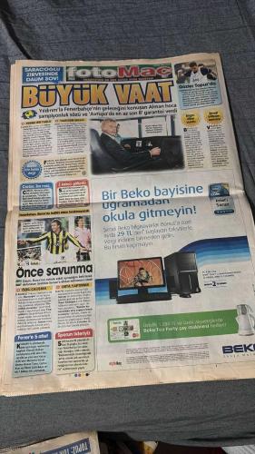 PAS FOTOMAÇ -TURKISH NEWSPAPER - DOĞUM GÜNÜ HEDİYESİ  - TAM TAKIM EKSİKSİZ GAZETE  13 EYLÜL - 2009 - OYUN VASAT SKOR HARİKA - KINAYORUM! - BASİT HATALAR - SÜRPRİZ YİNE - RÜŞTÜ FACIASI! - BOBO NE YAPSIN! - PARA MI LAZIM? O ZAMAN T.C. KİMLİK NUMARANIZI 5030'A MESAJ ATMANIZ LAZIM - ASLAN GOLLE BAŞLADI - GÖKHAN ÇOK AYIP ETTİ - SIRADAKİ GELSİN - 11 SEZON SONRA GALATASARAY EN SON TERİM'LE - DERBİ FAKİRİ - YANLIŞLAR KOMEDİSİ - HER GECE 10'DA AÇIYORUZ! - ÖSTÜNEL: HEDEFİMİZ ÇOK FARKLI - KRAL UNUTULMADI - KARABORSA ALARMI - İLK MAÇ İLK ZAFER - ESKİ AÇIK TRİBÜN KAPATILDI - RİJKAARD - ARDA - DENİZLİ - RÜŞTÜ - HAKAN ARIKAN - BOBO - İSMET TONGO - MAHMUT ÖZGENER - METİN OKTAY - MUSTAFA SARP - FRANCO - BAROS - GÖKHAN - GÖKHAN ZAN - TERİM - BÜLENT TULUN - TURGAY DEMİR - HALDUN ÖSTÜNEL - ÖSTÜNEL - OKTAY - LEO FRANCO - KEİTA - ELANO - CANER - FERRARİ - TABATA - İSMAİL KÖYBAŞI - FİNK - NİHAT KAHVECİ - SABRİ - METE - ZAFER ERTEN - GÖKHAN DİNÇ - POLAT - ERDOĞAN - DEMİRÖREN - ŞÜKRÜ KANBER - TELLO -