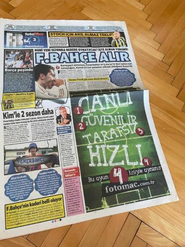 FOTOMAÇ GAZETESİ - 17 TEMMUZ 2012 - PATO İÇİN İMKANSIZ DEĞİL - CARDOZO FENERBAHÇE YOLCUSU - BERBATOV BEŞİKTAŞ GÜNDEMİNDE - NURİ ŞAHİN FENERBAHÇE'YE YAKIN - AMRABAT GALATASARAY'DA - FATİH TERİM - ÜNAL AYSAL - AZİZ YILDIRIM - SADRİ ŞENER - SAMET AYBABA - JORGE JESUS - ALEX FERGUSON - DANTCHEV - NURİ ŞAHİN - SERCAN SARARER - NORDİN AMRABAT - BAFETİMBİ GOMİS - VAN DER VAART - LASSANA DİARRA - DAVID OSPINA - SEMİH ŞENTÜRK - FİLİP HOLOSKO - FABİAN ERNST - KİM YEON-KOUNG - TAFFAREL - LEANDRO DAMIAO - MİROSLAV STOCH - YUSUF ÇELİK - RAGIP BAŞDAĞ - MUSTAFA TUNA KAYA - KEHRAM ZÜLAOĞLU - CÜNEYT ÇAKIR - ÇAĞDAŞ SEVİNÇ - HÜSEYİN ÖZKÖK - ÇAĞDAŞ DOĞAN - BRİCCİ - TURGAY DEMİR - AHMET ÇALIK - HAKAN DİLEK - ERMAN KUNTER - MUSTAFA ÖZTOPRAK - BARTU ÖZGÜR - DAME N'DOYE - ROBERT VİTTEK - BURAK YILMAZ - SELÇUK İNAN - GÖKHAN TÖRE - SAMED YEŞİL - MİLAN BAROS - SERCAN YILDIRIM - RİERA - CULIO - ÇAĞLAR BİRİNCİ - CEYHUN GÜLSELAM - YEKTA KURTULUŞ - AYDIN YILMAZ - ABDULLAH KIĞILI - SERKAN KIRINTILI - HAKAN DİNÇAY