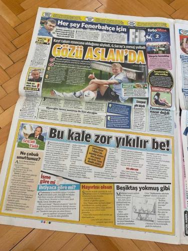 FOTOMAÇ GAZETESİ - 18 TEMMUZ 2012 - BARÇA'LI YILDIZ İBRAHİM AFELLAY BOM KAPTILDI - OSCAR CARDOZO FENERBAHÇE'DE - TRABZONSPOR'DA DAME N'DOYE TAMAM - BEŞİKTAŞ'TA YENİ FERNANDES SHIKABALA - HAMİT ALTINTOP KALBİMİN SESİ - BÜLENT TULUN - İBRAHİM AFELLAY - ROB JANSSEN - ÜNAL AYSAL - OSCAR CARDOZO - SERDAR TAŞÇI - SADRİ ŞENER - FİKRET ORMAN - SAMET AYBABA - AYKUT KOCAMAN - DİRK KUYT - STOCH - SELÇUK YULA - AZİZ YILDIRIM - İLHAN EKŞİOĞLU - ALİ KOÇ - NİHAT ÖZDEMİR - TALAT YILMAZ - TİNO COSTA - UNAI EMERY - LOUIS SAHA - SHIKABALA - DAVID OSPINA - JULIEN ESCUDÉ - FREDERIC KANOUTÉ - REFİK ARKAN - DİMİTAR BERBATOV - BURAK YILMAZ - HAMİT ALTINTOP - FELIPE MELO - AHMET ÇALIK - BRİCCİ - DAME N'DOYE - TUNCAY ŞANLI - ALPER BOĞUŞLU - TOLGA ZENGİN - ZEKİ UZUNDURUKAN - HAKAN DİLEK - ERHAN AKMAN - İSMAİL ÖZTÜRK - HALİL YAZICIOĞLU - CENK - JIMMY DURMAZ - ERGİN KELEŞ - FABİAN ERNST - YUSUF ÇELİK - COLMAN - YASİN ÖZTEKİN - ZOKORA - SONER AYDOĞDU - EGEMEN KORKMAZ - SİMAO SABROSA - QUARESMA - ALEX - VAN PERSIE