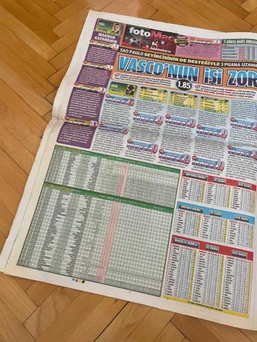 FOTOMAÇ GAZETESİ - 18 TEMMUZ 2012 - BARÇA'LI YILDIZ İBRAHİM AFELLAY BOM KAPTILDI - OSCAR CARDOZO FENERBAHÇE'DE - TRABZONSPOR'DA DAME N'DOYE TAMAM - BEŞİKTAŞ'TA YENİ FERNANDES SHIKABALA - HAMİT ALTINTOP KALBİMİN SESİ - BÜLENT TULUN - İBRAHİM AFELLAY - ROB JANSSEN - ÜNAL AYSAL - OSCAR CARDOZO - SERDAR TAŞÇI - SADRİ ŞENER - FİKRET ORMAN - SAMET AYBABA - AYKUT KOCAMAN - DİRK KUYT - STOCH - SELÇUK YULA - AZİZ YILDIRIM - İLHAN EKŞİOĞLU - ALİ KOÇ - NİHAT ÖZDEMİR - TALAT YILMAZ - TİNO COSTA - UNAI EMERY - LOUIS SAHA - SHIKABALA - DAVID OSPINA - JULIEN ESCUDÉ - FREDERIC KANOUTÉ - REFİK ARKAN - DİMİTAR BERBATOV - BURAK YILMAZ - HAMİT ALTINTOP - FELIPE MELO - AHMET ÇALIK - BRİCCİ - DAME N'DOYE - TUNCAY ŞANLI - ALPER BOĞUŞLU - TOLGA ZENGİN - ZEKİ UZUNDURUKAN - HAKAN DİLEK - ERHAN AKMAN - İSMAİL ÖZTÜRK - HALİL YAZICIOĞLU - CENK - JIMMY DURMAZ - ERGİN KELEŞ - FABİAN ERNST - YUSUF ÇELİK - COLMAN - YASİN ÖZTEKİN - ZOKORA - SONER AYDOĞDU - EGEMEN KORKMAZ - SİMAO SABROSA - QUARESMA - ALEX - VAN PERSIE