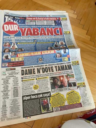 FOTOMAÇ GAZETESİ - 18 TEMMUZ 2012 - BARÇA'LI YILDIZ İBRAHİM AFELLAY BOM KAPTILDI - OSCAR CARDOZO FENERBAHÇE'DE - TRABZONSPOR'DA DAME N'DOYE TAMAM - BEŞİKTAŞ'TA YENİ FERNANDES SHIKABALA - HAMİT ALTINTOP KALBİMİN SESİ - BÜLENT TULUN - İBRAHİM AFELLAY - ROB JANSSEN - ÜNAL AYSAL - OSCAR CARDOZO - SERDAR TAŞÇI - SADRİ ŞENER - FİKRET ORMAN - SAMET AYBABA - AYKUT KOCAMAN - DİRK KUYT - STOCH - SELÇUK YULA - AZİZ YILDIRIM - İLHAN EKŞİOĞLU - ALİ KOÇ - NİHAT ÖZDEMİR - TALAT YILMAZ - TİNO COSTA - UNAI EMERY - LOUIS SAHA - SHIKABALA - DAVID OSPINA - JULIEN ESCUDÉ - FREDERIC KANOUTÉ - REFİK ARKAN - DİMİTAR BERBATOV - BURAK YILMAZ - HAMİT ALTINTOP - FELIPE MELO - AHMET ÇALIK - BRİCCİ - DAME N'DOYE - TUNCAY ŞANLI - ALPER BOĞUŞLU - TOLGA ZENGİN - ZEKİ UZUNDURUKAN - HAKAN DİLEK - ERHAN AKMAN - İSMAİL ÖZTÜRK - HALİL YAZICIOĞLU - CENK - JIMMY DURMAZ - ERGİN KELEŞ - FABİAN ERNST - YUSUF ÇELİK - COLMAN - YASİN ÖZTEKİN - ZOKORA - SONER AYDOĞDU - EGEMEN KORKMAZ - SİMAO SABROSA - QUARESMA - ALEX - VAN PERSIE