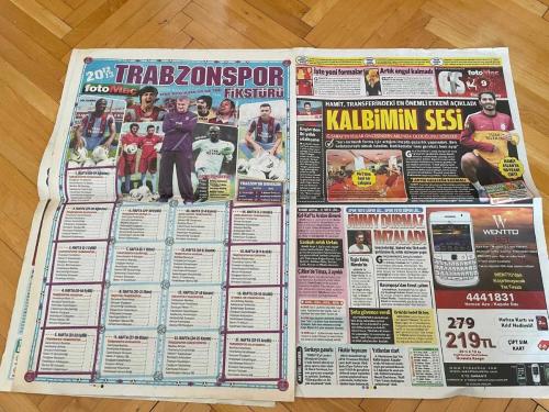 FOTOMAÇ GAZETESİ - 18 TEMMUZ 2012 - BARÇA'LI YILDIZ İBRAHİM AFELLAY BOM KAPTILDI - OSCAR CARDOZO FENERBAHÇE'DE - TRABZONSPOR'DA DAME N'DOYE TAMAM - BEŞİKTAŞ'TA YENİ FERNANDES SHIKABALA - HAMİT ALTINTOP KALBİMİN SESİ - BÜLENT TULUN - İBRAHİM AFELLAY - ROB JANSSEN - ÜNAL AYSAL - OSCAR CARDOZO - SERDAR TAŞÇI - SADRİ ŞENER - FİKRET ORMAN - SAMET AYBABA - AYKUT KOCAMAN - DİRK KUYT - STOCH - SELÇUK YULA - AZİZ YILDIRIM - İLHAN EKŞİOĞLU - ALİ KOÇ - NİHAT ÖZDEMİR - TALAT YILMAZ - TİNO COSTA - UNAI EMERY - LOUIS SAHA - SHIKABALA - DAVID OSPINA - JULIEN ESCUDÉ - FREDERIC KANOUTÉ - REFİK ARKAN - DİMİTAR BERBATOV - BURAK YILMAZ - HAMİT ALTINTOP - FELIPE MELO - AHMET ÇALIK - BRİCCİ - DAME N'DOYE - TUNCAY ŞANLI - ALPER BOĞUŞLU - TOLGA ZENGİN - ZEKİ UZUNDURUKAN - HAKAN DİLEK - ERHAN AKMAN - İSMAİL ÖZTÜRK - HALİL YAZICIOĞLU - CENK - JIMMY DURMAZ - ERGİN KELEŞ - FABİAN ERNST - YUSUF ÇELİK - COLMAN - YASİN ÖZTEKİN - ZOKORA - SONER AYDOĞDU - EGEMEN KORKMAZ - SİMAO SABROSA - QUARESMA - ALEX - VAN PERSIE