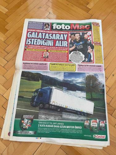 FOTOMAÇ GAZETESİ - 18 TEMMUZ 2012 - BARÇA'LI YILDIZ İBRAHİM AFELLAY BOM KAPTILDI - OSCAR CARDOZO FENERBAHÇE'DE - TRABZONSPOR'DA DAME N'DOYE TAMAM - BEŞİKTAŞ'TA YENİ FERNANDES SHIKABALA - HAMİT ALTINTOP KALBİMİN SESİ - BÜLENT TULUN - İBRAHİM AFELLAY - ROB JANSSEN - ÜNAL AYSAL - OSCAR CARDOZO - SERDAR TAŞÇI - SADRİ ŞENER - FİKRET ORMAN - SAMET AYBABA - AYKUT KOCAMAN - DİRK KUYT - STOCH - SELÇUK YULA - AZİZ YILDIRIM - İLHAN EKŞİOĞLU - ALİ KOÇ - NİHAT ÖZDEMİR - TALAT YILMAZ - TİNO COSTA - UNAI EMERY - LOUIS SAHA - SHIKABALA - DAVID OSPINA - JULIEN ESCUDÉ - FREDERIC KANOUTÉ - REFİK ARKAN - DİMİTAR BERBATOV - BURAK YILMAZ - HAMİT ALTINTOP - FELIPE MELO - AHMET ÇALIK - BRİCCİ - DAME N'DOYE - TUNCAY ŞANLI - ALPER BOĞUŞLU - TOLGA ZENGİN - ZEKİ UZUNDURUKAN - HAKAN DİLEK - ERHAN AKMAN - İSMAİL ÖZTÜRK - HALİL YAZICIOĞLU - CENK - JIMMY DURMAZ - ERGİN KELEŞ - FABİAN ERNST - YUSUF ÇELİK - COLMAN - YASİN ÖZTEKİN - ZOKORA - SONER AYDOĞDU - EGEMEN KORKMAZ - SİMAO SABROSA - QUARESMA - ALEX - VAN PERSIE