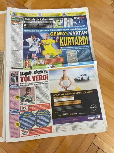 FOTOMAÇ GAZETESİ - 19 TEMMUZ 2012 - AZİZ YILDIRIM'IN ÇILGIN PLANI FENER'E ÖZGÜRLÜK HEDİYESİ SNEİJDER - GALATASARAY'DA YENİ FORMA AVRUPA KOLLA KENDİNİ - GEMİYİ KAPTAN KURTARDI - BURAK RESMEN BİTTİ - DEFANSIN SİGORTASI ESCUDE - N'DOYE ÇIKMAZI - TEST MAÇLARIMIZ - AZİZ YILDIRIM - ALİ KOÇ - FERİT ŞAHENK - ÜNAL AYSAL - FİKRET ORMAN - SADRİ ŞENER - NEVZAT ŞAKAR - HAKAN KULAÇOĞLU - NORMAN VAN HOLSBEECK - BÜLENT TULUN - BRUNO SANTİN - JOSE RODRIGUEZ BASTER - FATİH TERİM - AYKUT KOCAMAN - FELİX MAGATH - HECTOR CUPER - CEYHUN YILDIZOĞLU - MURAT BÖLÜKBAŞI - MUSTAFA BOZBAĞ - WESLEY SNEİJDER - DİRK KUYT - DİEGO - BURAK YILMAZ - MATİAS SUAREZ - ORTEGA - VAN HOOIJDONK - ANELKA - ROBERTO CARLOS - ALEX DE SOUZA - CRİSTİAN BARONİ - MEHMET TOPAL - SALİH UÇAN - EMRE BELÖZOĞLU - RİCARDO QUARESMA - MANUEL FERNANDES - HUGO ALMEİDA - JULİEN ESCUDE - YASİN ÖZTEKİN - MUHAMMET DEMİR - BAMBA - N'DOYE - YAYA TOURE - BENJAMİN FUCHS - FERNANDO TORRES - IBRAHIM AFELLAY - FELİPE MELO - ARMERO - CARLİNHOS - CRİSTİAN