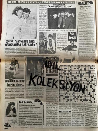ŞEY HAFTALIK MAGAZİN GAZETESİ - DOĞUM GÜNÜ HEDİYESİ (TURKİSH - NEWSPAPER) - 2 NİSAN 1988 - TAM TAKIM 12 SAYFADIR -Emrah-Bülent Ersoy-Berna Yılmaz-Hülya Koçyiğit-Gülşen Bubikoğlu-Melda Işık-Nihat Işıklar-Nil Ünal-Meral Zeren-Hüseyin Vural-Coşkun Sabah-Oskar Plak-Dikran Masis-Serpil Benay-Suat Kutlu-Bergen-Hava Kopan-Nigar Uluerer-Bülent Akarcalı-Nil Burak-Perihan Abla-Aydın Olgun-Merih Akalın-Seza Nil Özdemir-Rauf Nuri Güntekin-Faisal Toksay-Cem Duna-Sedat Mehmet Ağa-Metin Milli-Yıldırım Güven-Meral Zeren-Coşkun Göğen-Orhan Elmasan-Yalçın Ülgen-Süleyman Demirel-Mehmet Keçeciler-Turgut Özal-Selahattin Kaya-Mesut Mercan-Ercan Vural-İbrahim Halil Çelik-Tınaz Titiz-Cem Karaca-Orhan Gencebay-Emrah-Ferdi Tayfur-Mahmut Tuncer-Hüsnü Önal-Müjdat Gezen-Yılmaz Güney-Kadir İnanır-Hüseyin Vural-Mustafa Türkcan-Ayten Gökçer-Semra Özal-Adnan Kahveci-Zeki Metin Sevgili-Mesut Yılmaz-Hülya Konuk-Tarık Akan-Mahmut Tezcan-Melike Zobu-Cihan Ünal-Selin Dilmen-Cem Özer-Erol Pekcan-Selba Yeter-Faruk Tınaz-Engi