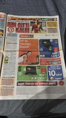PAS FOTOMAÇ -TURKISH NEWSPAPER - DOĞUM GÜNÜ HEDİYESİ  - TAM TAKIM EKSİKSİZ GAZETE  19 EYLÜL - 2009 - DAUM'LA KAYIP! - TEK TESELLİ TOPUZ - DAUM, SOĞUKKANLILIK TELKİN ETTİ - JET HIZIYLA EL KOYDU! - FUTBOLCULARINA SAHİP ÇIKAN ALMAN HOCA, 