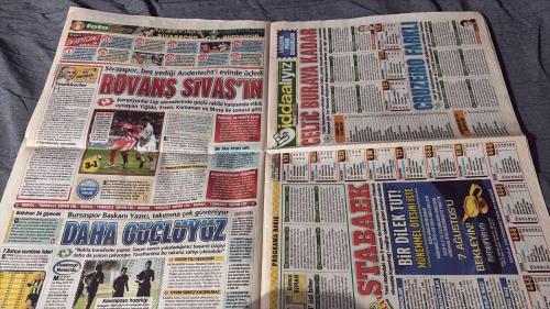 PAS FOTOMAÇ -TURKISH NEWSPAPER - DOĞUM GÜNÜ HEDİYESİ  - TAM TAKIM EKSİKSİZ GAZETE  5 AĞUSTOS - 2009 - SALGADO'YU DA HALDUN GETIR - GOKHAN'DAN FENERBAHCE'YE 5 YILLIK IMZA - KARTAL'IN SIRTI BOS KALDI - ROVANS MACININ ADAMI SIVAS'IN - ROVANS ICIN YOLCULUK GUNU - YINE URUGUAYLI - YULA YIGIDIN HAKKI YIGIDE - SIVAS AVRUPA LIGI'NE KALDI - FINSTUR SENLIGI SURUYOR - KARTAL DURMUYOR - TARIH DEGISIR - KONYA ZORU BASARIR - ADI YETTI - ANADOLU GIREMEZ - EN IYI TEKNIK EKIP G.SARAY'DA - PLAN B KHALID - EN IYI EKIP G.SARAY'DA ALANZINHO - ADNAN POLAT - AYHAN - AYKUT KOCAMAN - BAROS - BARRY - BATUHAN KARADENİZ - BEKİR KİNGUR - BILAL - BURAK - BÜLENT TIMURLENK - CARLOS - CEMİLE MUKADDES ÖZDEMİR - COUCEIRO - CRISTIAN - DANIEL RODRIGUEZ PEREZ - DAUM - DELGADO - ELANO BLUMER - EGEMEN KORKMAZ - EMRE - ENGİN BAYTAR - ERHAN - ERGÜN GÜRSOY - ERSEN MARTIN - ERÖZKAN - FERHAT ÖZTORUN - FRANK RIJKAARD - GABRIÇ - GÖKHAN - GUILLERMO RODRIGUEZ - HAKAN ŞÜKÜR - HALDUN ÜSTÜNEL - HINCAL ULUÇ - HUGO BROOS - HUGHES -