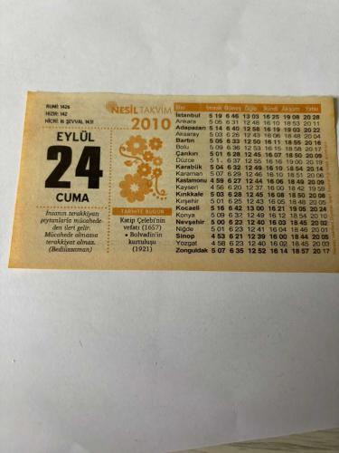 24 Eylül 2010 Orijinal Takvim Yaprağı-Doğum Günü-Söz,Nişan,Nikâh,Düğün ve Önemli Günler Hediyesi-Nesil Takvim-Ayet,Hadis (Bediüzzaman)-Katip Çelebi'nin vefatı(1657)-Bolvadin'in Kurtuluşu(1921)-Gençlerin Dünyasında Ahiret İnancı-Ya İlahi-Günün Duası-Çocuğunuza İsim:Kız:Feride,Erkek:Mustafa