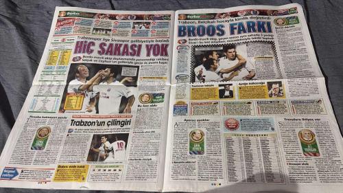 PAS FOTOMAÇ -TURKISH NEWSPAPER - DOĞUM GÜNÜ HEDİYESİ  - TAM TAKIM EKSİKSİZ GAZETE   9 AĞUSTOS - 2009 -YILDIRAY BEŞİKTAŞ'TA - HIÇ ŞAKASI YOK - FARKI BROOS - TRABZON'UN ÇİLİNGİRİ - CEYHUN YETMEDİ - MAŞALLAH TOSUN GİBİ - YILDIRAY BİTTİ SIRA STOPERDE - GEÇEN YILI UNUTUN - 6-0 GERİDE KALDI - GELECEĞİ TEHLİKEDE - ASLAN'IN B PİLANI HAZIR - TEK YOL FENER - SEMİH YİNE YOK - SAHAYI DAR EDECEĞİZ - AHMET PEKER ALTINI KAPTI - ALANZINHO - ADNAN POLAT - AYHAN - AYKUT KOCAMAN - BAROS - BARRY - BATUHAN KARADENİZ - BEKİR KİNGUR - BILAL - BURAK - BÜLENT TIMURLENK - CARLOS - CEMİLE MUKADDES ÖZDEMİR - COUCEIRO - CRISTIAN - DANIEL RODRIGUEZ PEREZ - DAUM - DELGADO - ELANO BLUMER - EGEMEN KORKMAZ - EMRE - ENGİN BAYTAR - ERHAN - ERGÜN GÜRSOY - ERSEN MARTIN - ERÖZKAN - FERHAT ÖZTORUN - FRANK RIJKAARD - GABRIÇ - GÖKHAN - GUILLERMO RODRIGUEZ - HAKAN ŞÜKÜR - HALDUN ÜSTÜNEL - HINCAL ULUÇ - HUGO BROOS - HUGHES - İBRAHİM TORAMAN - İBRAHİM YATTARA - İLHAN PARLAK - JOSICO - KAMANAN - KAZIM - KEITA - KEWELL - LEO FRANCO