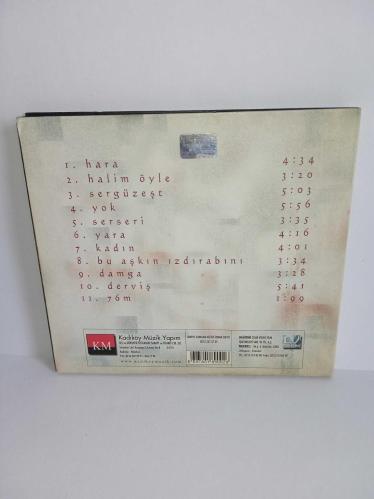 Cd Grup Çamur bu aşkın ızdırabını albümü. Orijinal. Disk 10 üzerinden 9 sorunsuz çalışıyor koleksiyonluk