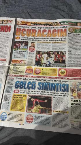 PAS FOTOMAÇ -TURKISH NEWSPAPER - DOĞUM GÜNÜ HEDİYESİ  - TAM TAKIM EKSİKSİZ GAZETE   10 AĞUSTOS - 2009 - FENERBAHÇE - İMZAYA HAZIR - AĞIRLIK KAZANDI - GIDA TOPTANCILARI DESTEK PAKETİ - KOBİLERİN BANKASI - ATLETLERDEN 4 MADALYA - TRANSFER DOSYASI - GELENLER - OMBEKLER - GDENLER - TÜRK KIZILAY - AİLECE GÖNÜLLÜ - GENÇLERE ALKIŞ - TÜRKİYE BİR CENNET - DEĞERİM ANLAŞILDI - TUNCAY, VİLLA YOLUNDA - İDDAACILARA TEŞEKKÜRLER - İŞTE İDDAA DÜNYASININ YENİ MEGASTARI - KUPONU TUTTU - 9'DA 8 YAPTI - GALATASARAYLILAR MÜJDE - REKOR - COLOCCINI HER AN GELEBİLİR - TOULOUSE'UN NESİNDEN KORKALIM - HINCAL ULUÇ DİYOR Kİ - LUGANO ONURLUDUR G.SARAY'A GİTMEZ - DECO İÇİN ÇİFTE FORMÜL - TUNCAY ŞANLI İMZAYI ATIYOR - BEŞİKTAŞ-FATİH TEKKE FLÖRTÜ - BEŞİKTAŞ IŞIK SAÇMIYOR - BİZ SOLCU DEĞİLİZ İSYANI - DECO PLANI - BEŞİKTAŞ - İLK HAFTAYI SİLDİ - YÖNETİM YANINDA - UMUTLAR BOBO'DA - DANIEL GÜİZA - ALAIN METIN - HAKKI YALÇIN - CHRISTIAN LUGANO - GAYGERA - BORDON - SAİT SOYDAM - CRISTIAN BARONI - AURELIO - M. EMİN TAN -