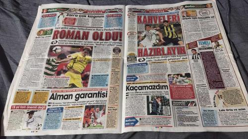 PAS FOTOMAÇ -TURKISH NEWSPAPER - DOĞUM GÜNÜ HEDİYESİ  - TAM TAKIM EKSİKSİZ GAZETE   14 AĞUSTOS - 2009 - GENCO BORAN'DAN BANKOLAR - SADECE TÜRKİYE DEĞİL, TÜM AVRUPA BU TRANSFERİ KONUŞACAK - FENERBAHÇE BÜYÜK İSİAN - PAVLYUCHENKO BOMBASI - BOUMSONG TAMAMDIR - G.SARAY'DAN YOBO HAREKATI - VOBO SANDAL - BAŞBAKANDAN FUTBOL AÇILIMI - CIMBOM - TRABZONSPOR BATDAL'IN İŞİNİ BİTİRDİ - BARÇA'DA 38 TL - TARAFTAR, BİLET FİYATLARINA TEPKİ KAMPANYASI BAŞLATTI - İSYAN BÜYÜYOR - DESTEK NSFA DAVETALE ABRANI - SARAY'DA - MUTLU ETTİLER - YALAN MI - OVANUSTAN DONON - HERKES YEDEK KUTOBİLLE ERİN - KUMAŞI ÇOK İYİ - EMRE VE ALEX YETİŞİYOR - AKILLARI KARIŞTIRIYOR - FENERBAHÇE, BOUMSONG İLE HER KONUDA ANLAŞTI - İŞARETE BAKAR - TEK TEKLİF FENER'DEN - EN AZ GOLÜ BİZ YERİZ - AXESS'TEN AXESS'İM YANIMDA DEDİRTECEK BİR YENİLİK DAHA KREDİ KARTI İŞSİZLİK SİGORTASI AYDA SADECE 1 TL'YE - GENCO BORAN - PAVLYUCHENKO - BOUMSONG - CIMBOM - BATDAL - LUGANO - EMRE - ALEX - VOLKAN - MEHMET TOPUZ - DAUM - ROBERTO CARLOS - VEDERSON