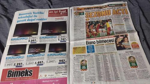 PAS FOTOMAÇ -FUTBOL GAZETESİ -TURKISH NEWSPAPER - DOĞUM GÜNÜ HEDİYESİ  - TAM TAKIM EKSİKSİZ GAZETE   16 AĞUSTOS - 2009 - TRANSFER BORSASI - ROTAMIZ BELLİ - CİM KRİZİ ÇÖZÜLDÜ - HEDEF KLASNIC - SÜPER LİG - KASIMPAŞA'DA ÇIT ÇIKMAYACAK - TEK TEK GİDİYOR - PRİMDE AYRIMCILIK - TOP ARTIK FİGER'DE - DELGADO BEŞİKTAŞ'I SIFIRLADI - İLGİNÇ RASTLANTI - TARAFTARA AĞIR FATURA - BANK ASYA 1. LİG TFF 2. VE 3. LİG - GÖRÜNTÜ NET - GİRESUNSPOR'DAN SAĞLAM SAVUNMA - RİZE, ORDU'YU DEVİRDİ - KOCAELİ ÜÇLEDİ: 3-1 - TRANSFER DOSYASI - TUNCAY, KARTAL'I REDDETTİ - FOX FUTBOL PAZARI - İKİ RESİM ARASINDAKİ 6 FARKI BULUN - DEFANSA SON ADAY HELENO - İSMAİL ÖZTÜRK - RIJKAARD - ABDUL KADER KEITA - ANGELOV - KEWELL - ARDA TURAN - MILAN BAROS - BURAK - SADRİ ŞENER - UMUT BULUT - GÖKHAN ÜNAL - ZİYA DOĞAN - TAZUMETA - EGEMEN - FATİH TEKKE - GİRAY KAÇAR - BÜLENT FULUN - AYHAN - SERVET - SAMİ FERRİ - RİZET YAMAN - SİNAN - HAKAN BALTA - HAKAN DİLER - ELANO - UĞUR - ŞÜKRÜ KAMBER - SABRİ - SERKAN - GÖKHAN - YAŞAR YALÇIN -