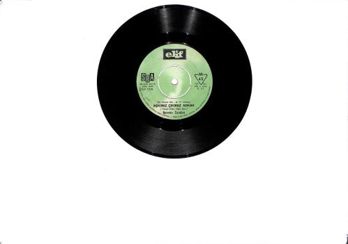 Nermin Candan – Çapkınım Hovardayım & Aşkımız Çıkmaz Sokak 45'lik Plak (10/8.5)